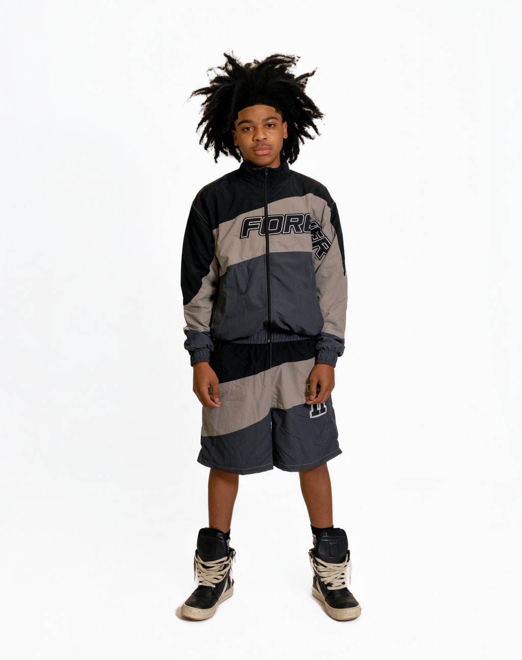 Forever Windbreaker Black & Grey