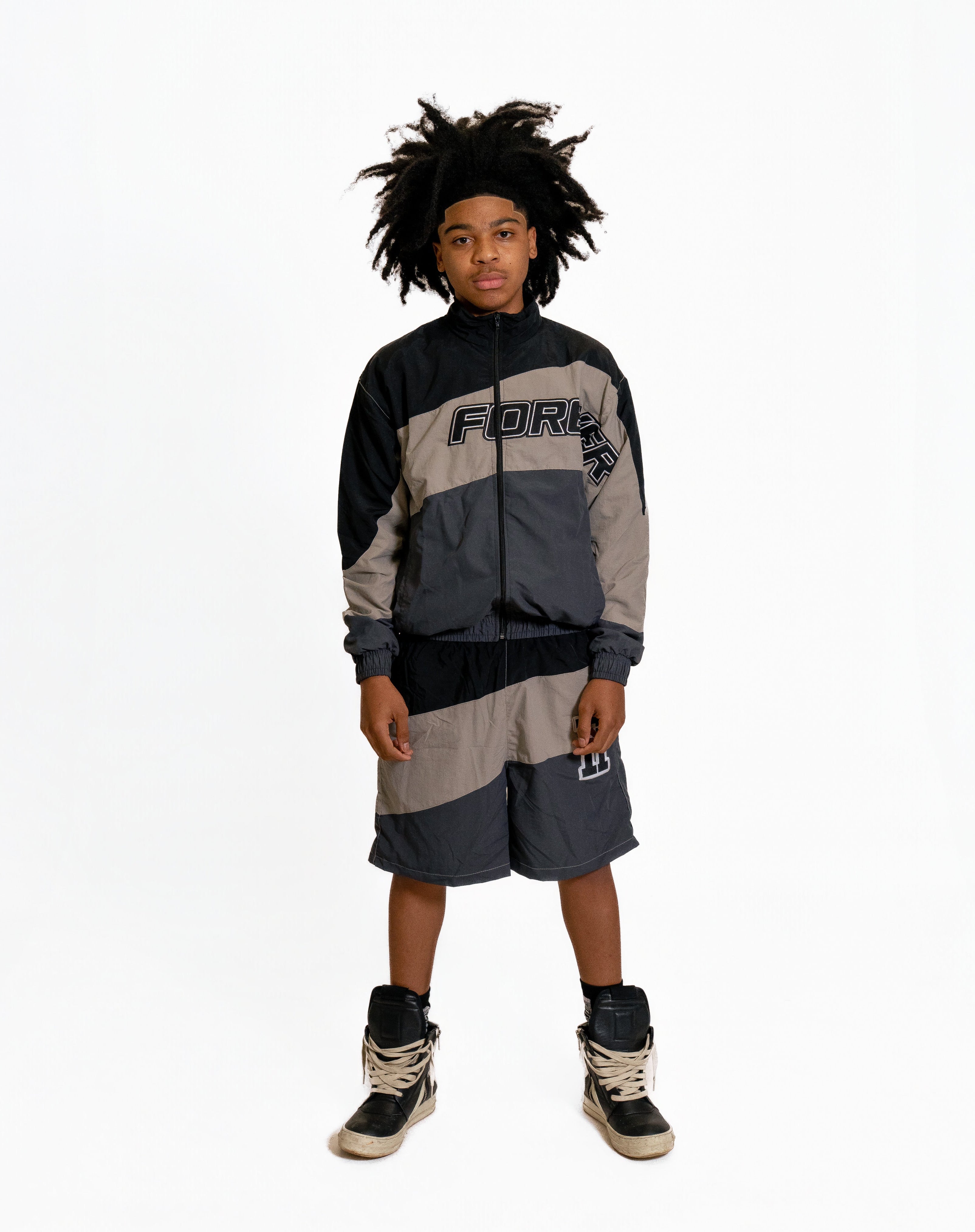 Forever Windbreaker Black & Grey