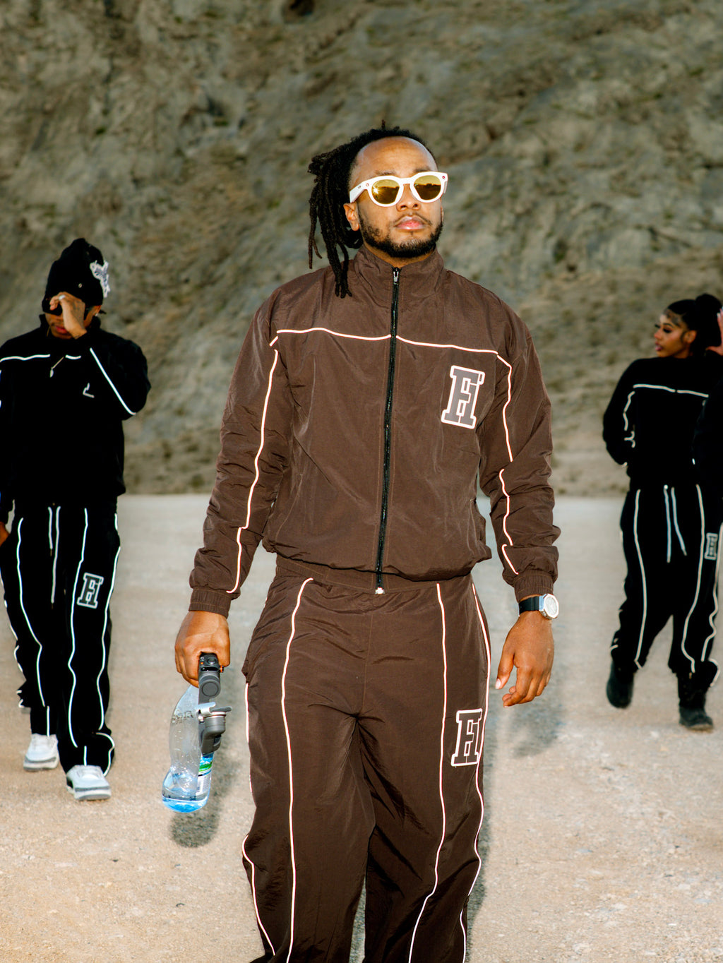 Essential Windbreaker Jacket Brown